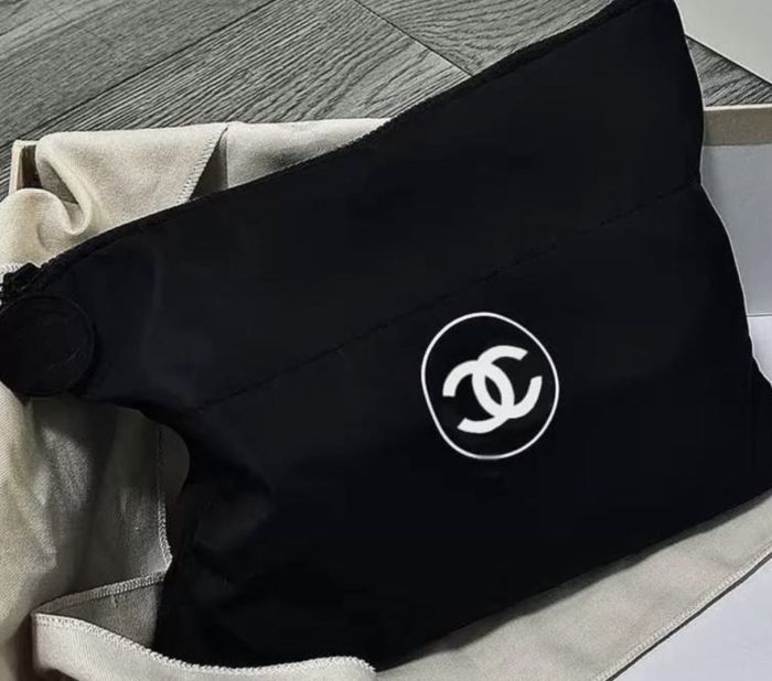 Косметичка Chanel 32на 23