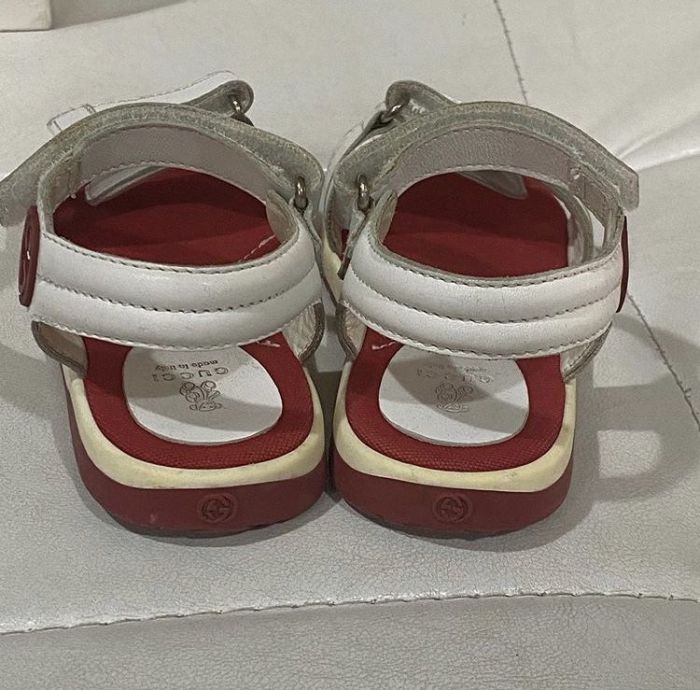 Детские босоножки Gucci