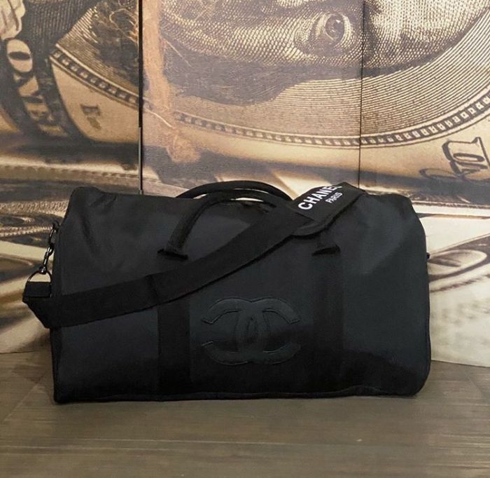 Спортивная сумка Chanel VIP Gift