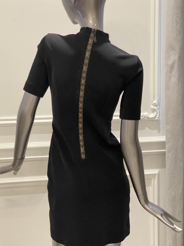 Платье Louis Vuitton, размер 34