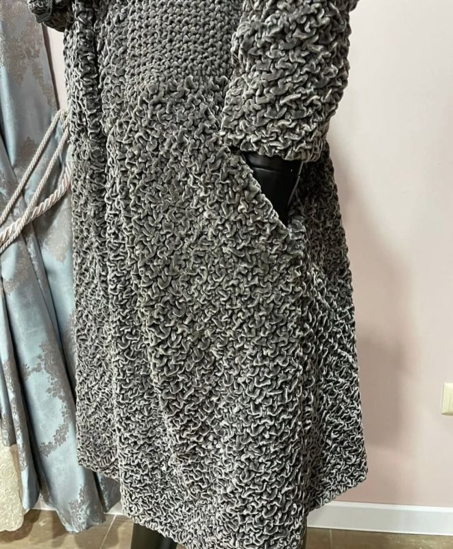 Пальто Burberry размер 44
