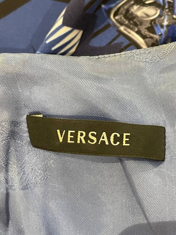 Платье Versace  Размер 40 