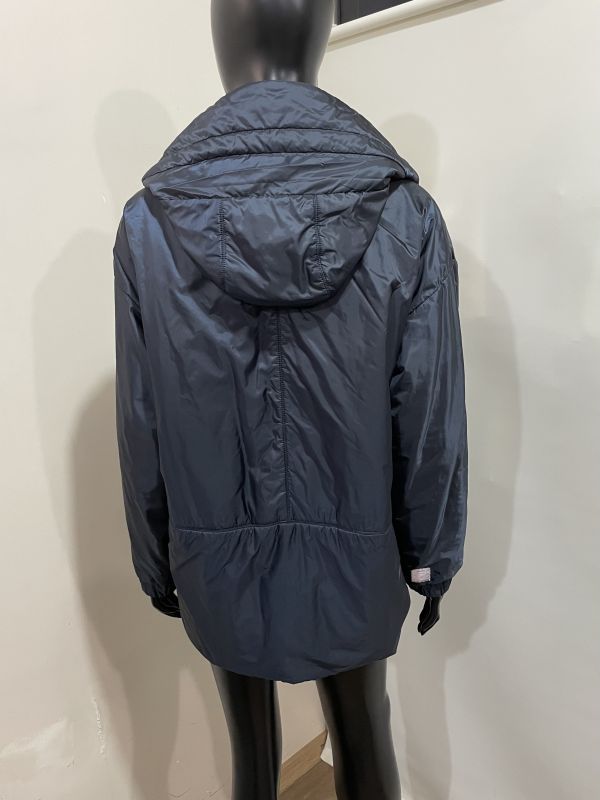 Куртка Max Mara ,размер 36