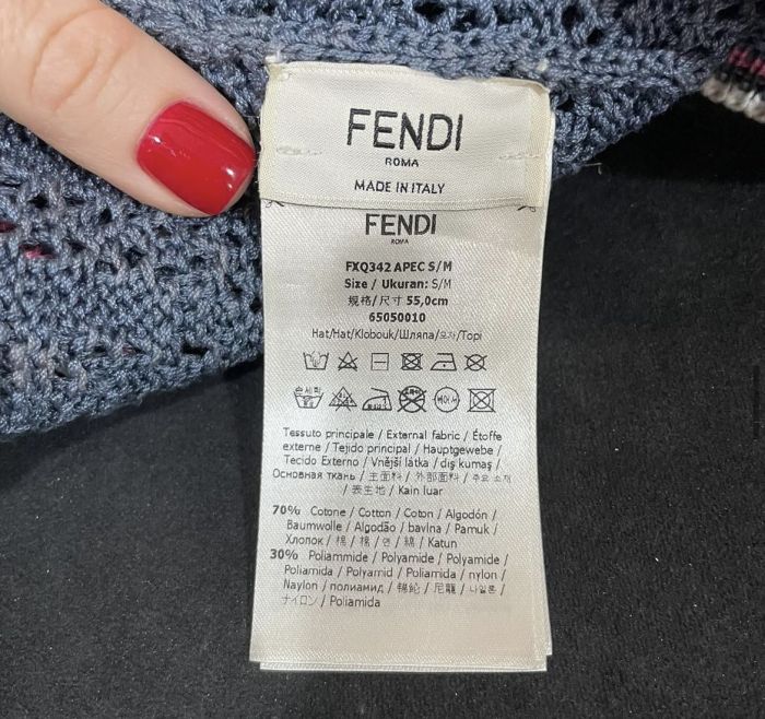 Панама Fendi размер S-M