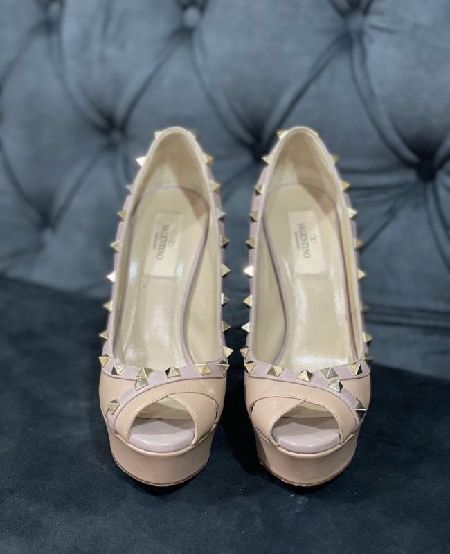 Босоножки Valentino размер 37