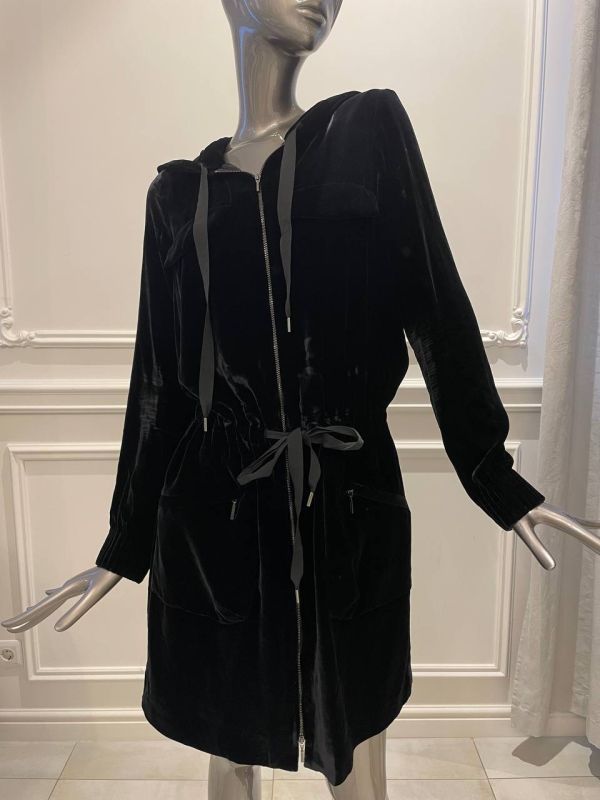 Велюровое платье Max Mara  размер 36