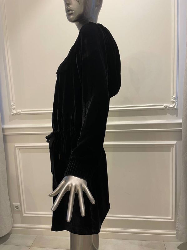 Велюровое платье Max Mara  размер 36