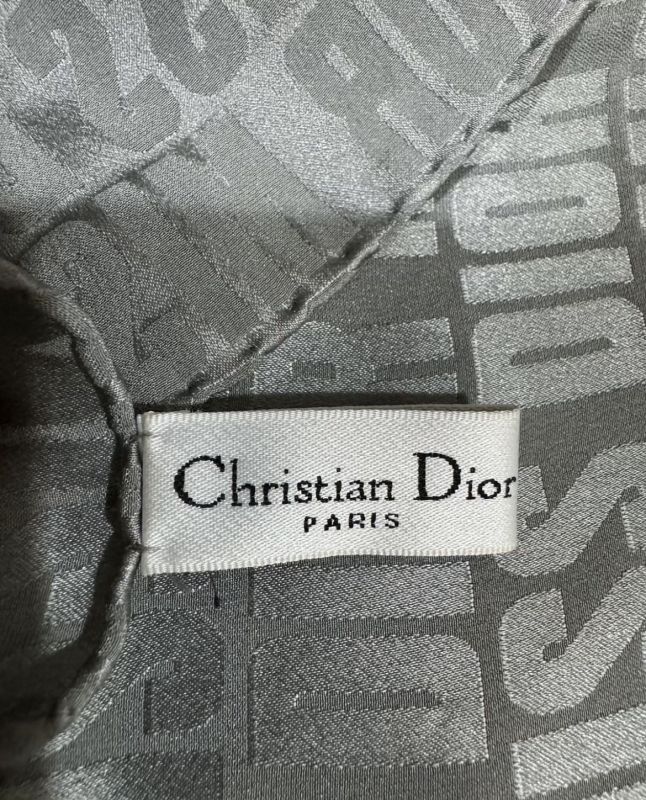 Шелковый платок Christian Dior 88на 88