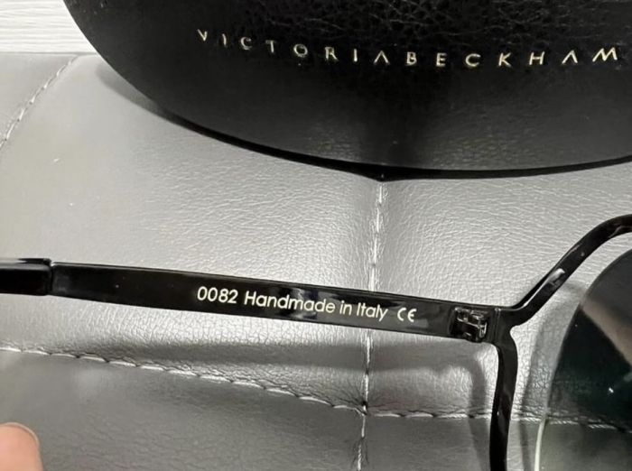 Очки  VICTORIABECKHAM 