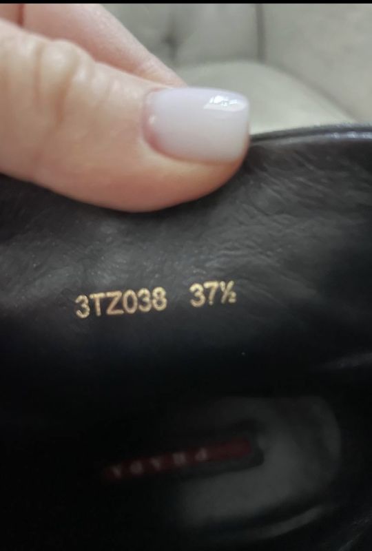 Ботинки  Prada, размер 37,5