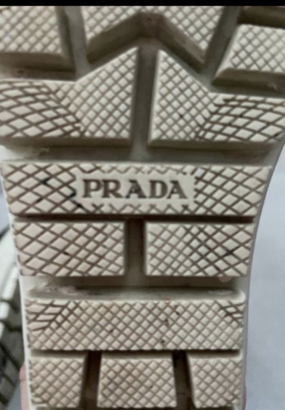 Ботинки  Prada, размер 37,5