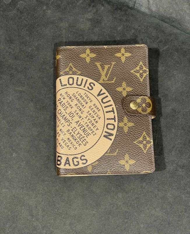 Новый блокнот Louis Vuitton 14 см на 10 см 
