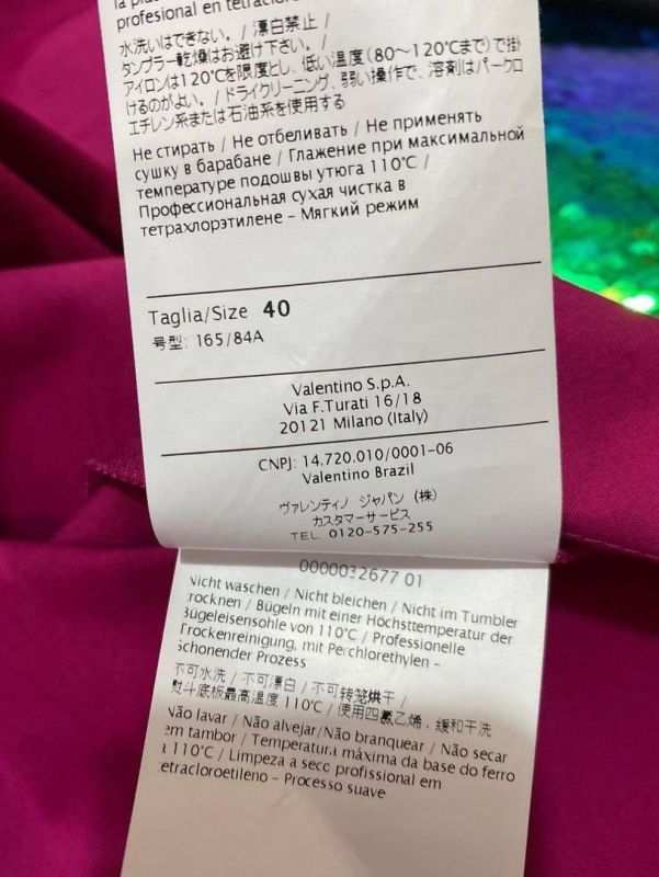 Платье  Valentino ,размер  40 