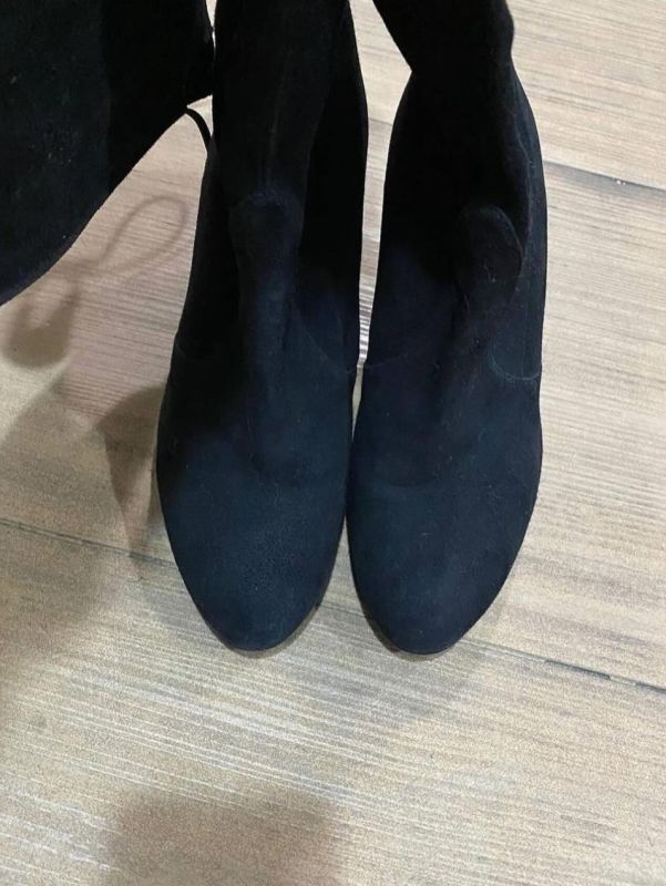 Ботфорты STUART  WEITZMAN,  размер  37