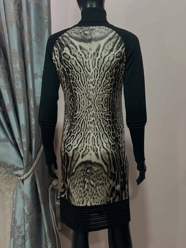 Новое платье  Roberto Cavalli,  размер  42