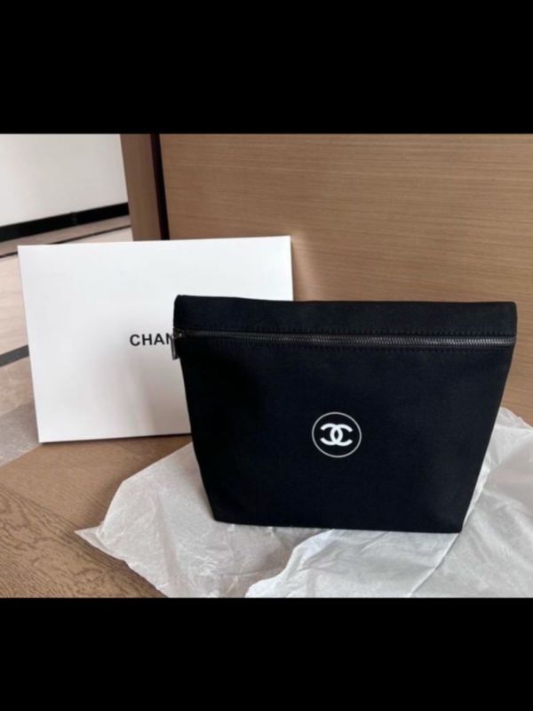 Косметичка  Chanel